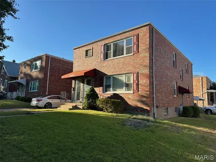 $1,295 | 5001 Winona Avenue, Unit 2, St. Louis, MO 63109