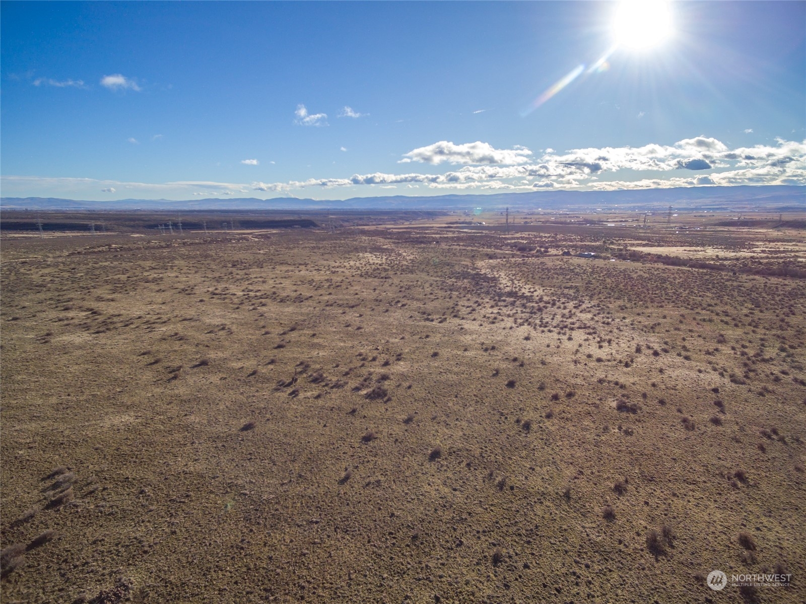0 Chukar Ridge Road Ellensburg, WA 98926 - Photo 20 of 35 a view of a fireplace in a field