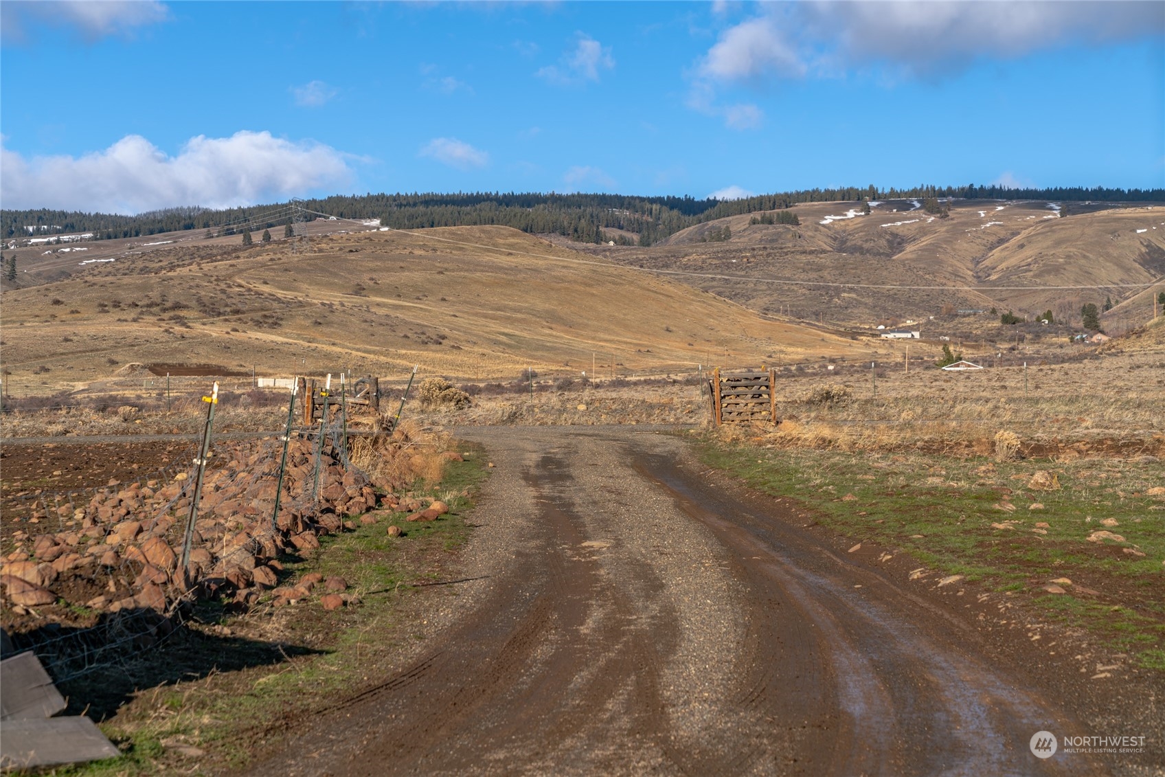 0 Chukar Ridge Road Ellensburg, WA 98926 - Photo 27 of 35 a view of an ocean