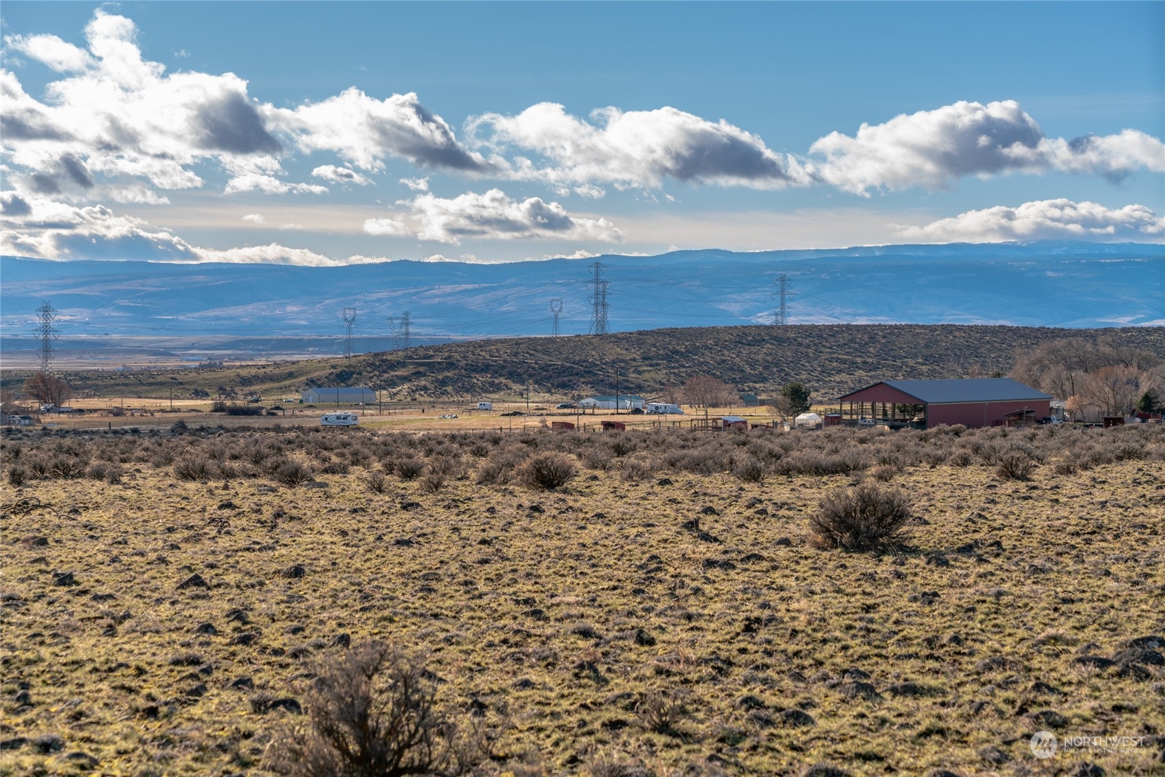 0 Chukar Ridge Road Ellensburg, WA 98926 - Photo 33 of 35 a view of a dry yard with wooden fence