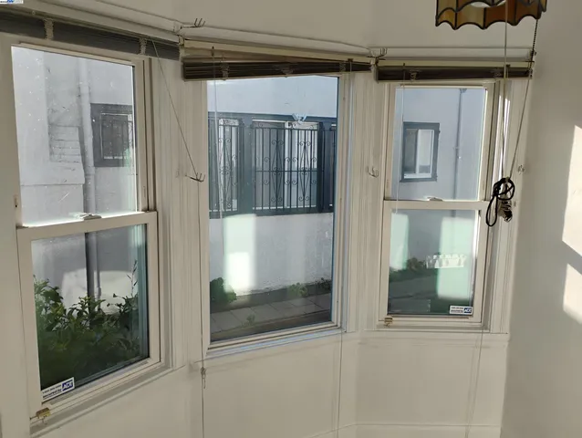 $585,000 | 2621 66th Avenue, Oakland, CA 94605