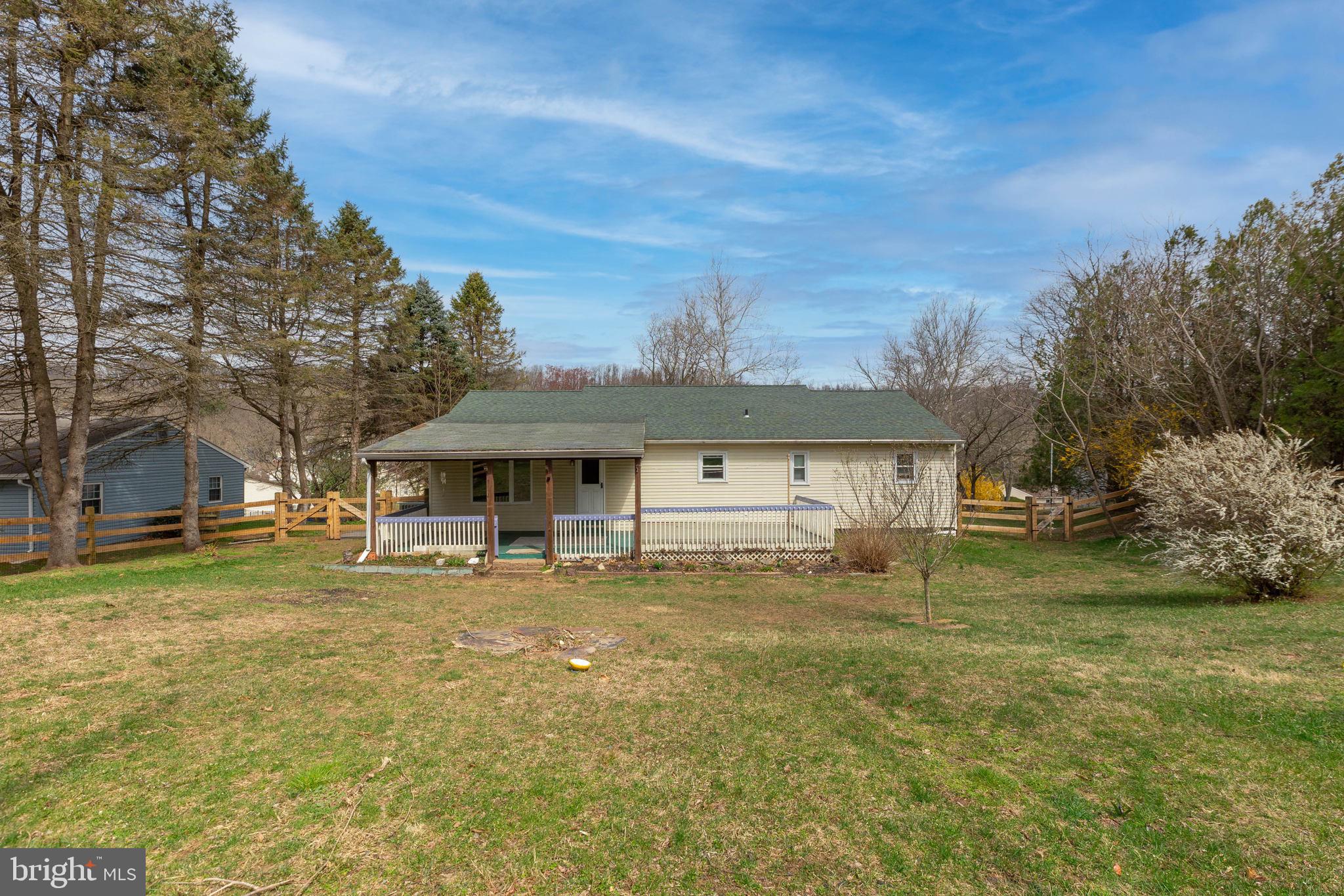 13 Williams Way Downingtown, PA 19335 - Photo 2 of 27