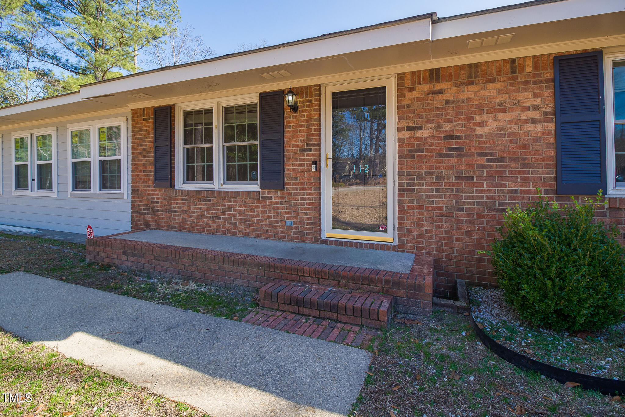Exterior Entry