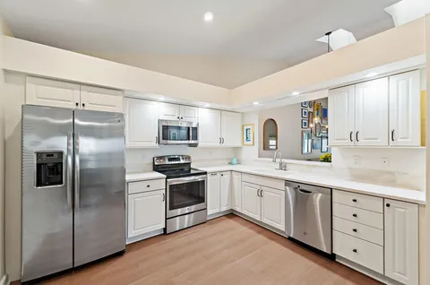 $492,000 | 701 Sea Oats Drive, Unit A4, Juno Beach, FL 33408