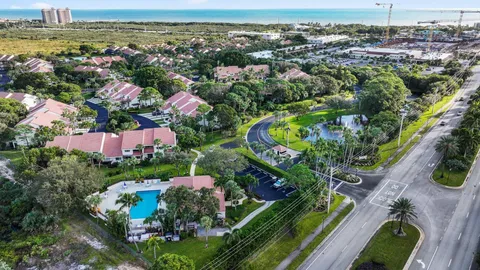 $492,000 | 701 Sea Oats Drive, Unit A4, Juno Beach, FL 33408