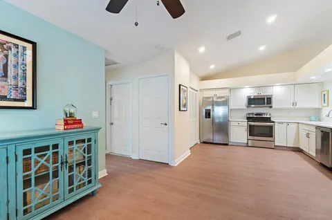 $492,000 | 701 Sea Oats Drive, Unit A4, Juno Beach, FL 33408