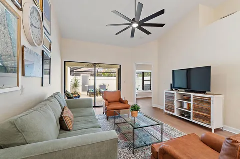 $492,000 | 701 Sea Oats Drive, Unit A4, Juno Beach, FL 33408