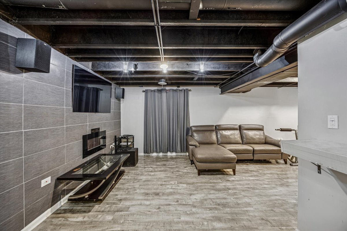 246 Owen Street Matteson, IL 60443 - Photo 20 of 24