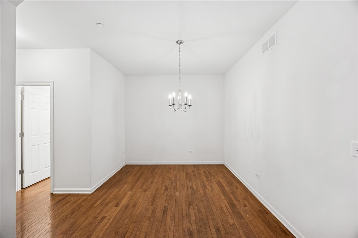 246 Owen Street Matteson, IL 60443 - Photo 6 of 24