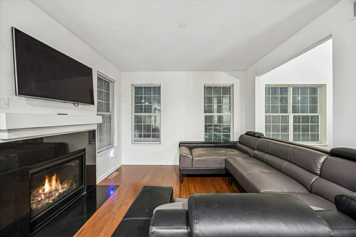 246 Owen Street Matteson, IL 60443 - Photo 7 of 24