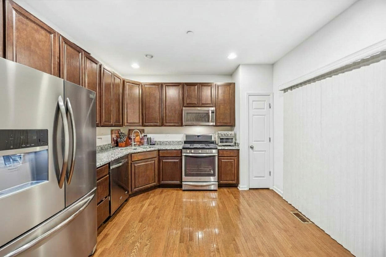 246 Owen Street Matteson, IL 60443 - Photo 9 of 24