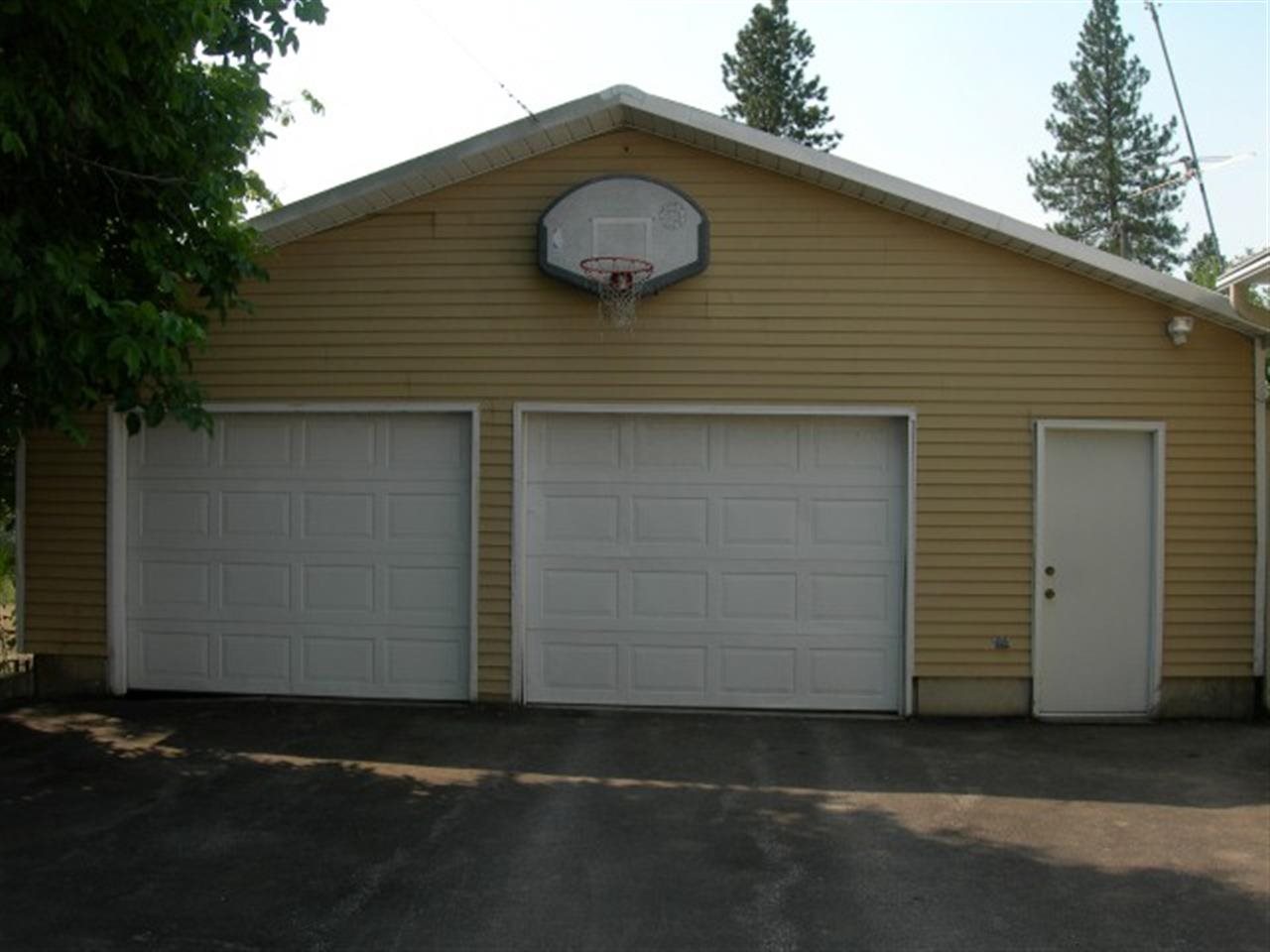23013 North Orchard Bluff Road Chattaroy, WA 99003 - Photo 2 of 18 Gallery Image 2