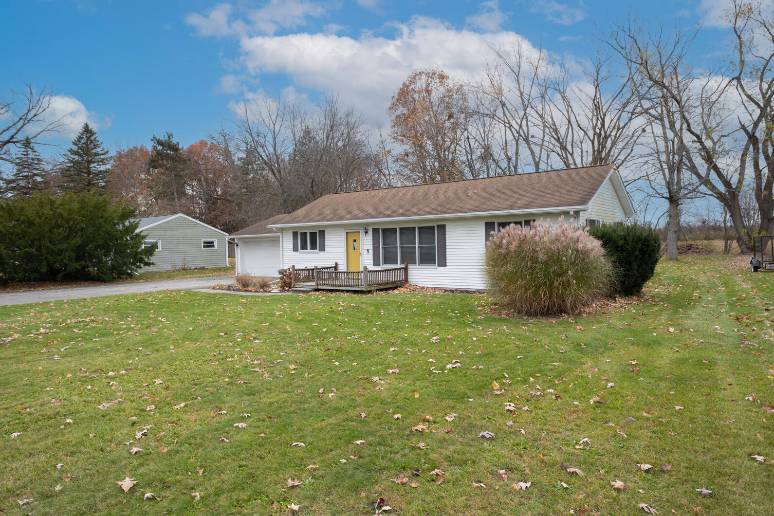 6022 Oakpoint Road Jackson, MI 49201 - Photo 1 of 30 0N0A2958-Edit