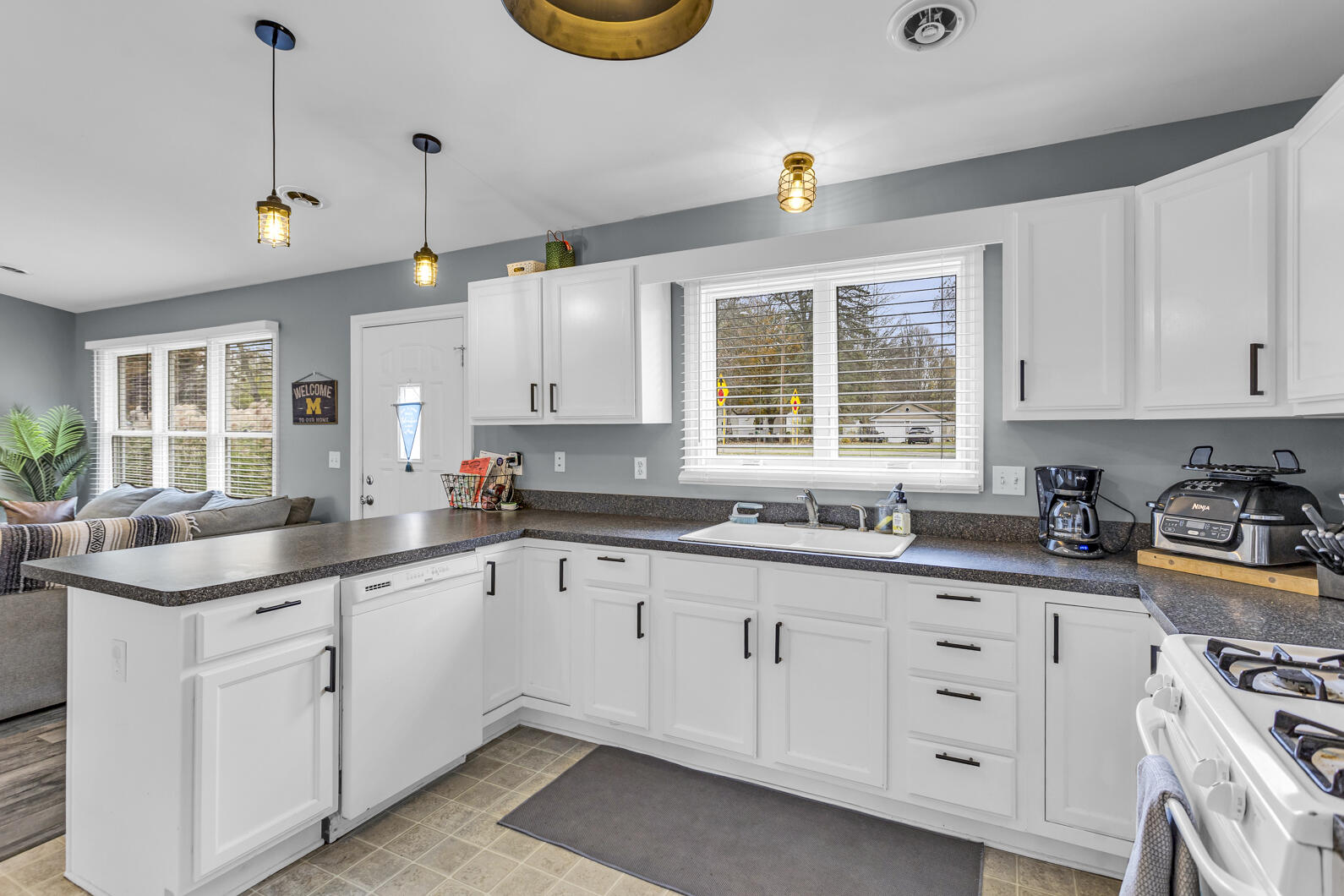 6022 Oakpoint Road Jackson, MI 49201 - Photo 12 of 30 0N0A2994