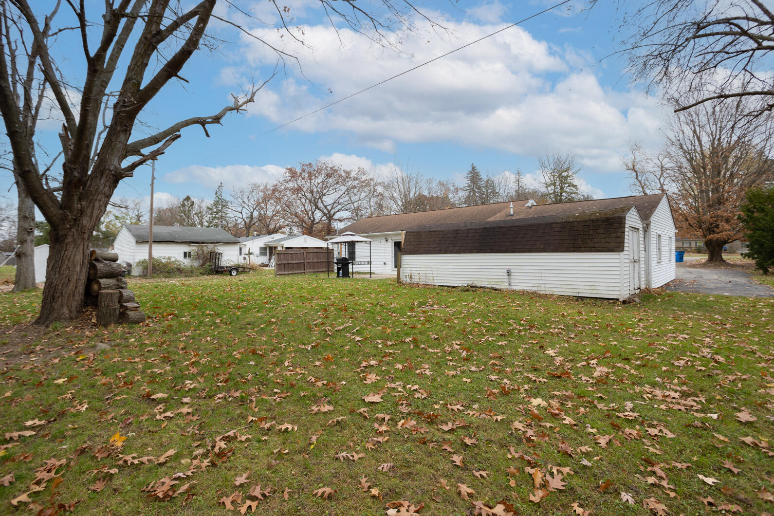 6022 Oakpoint Road Jackson, MI 49201 - Photo 26 of 30 0N0A2962-Edit