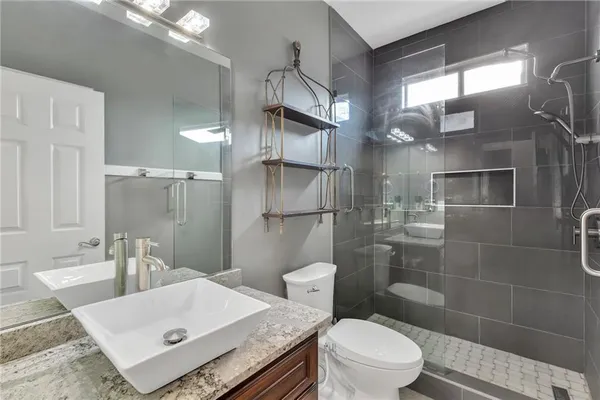 $645,000 | 211 Graymist Path Southwest, Loganville, GA 30052