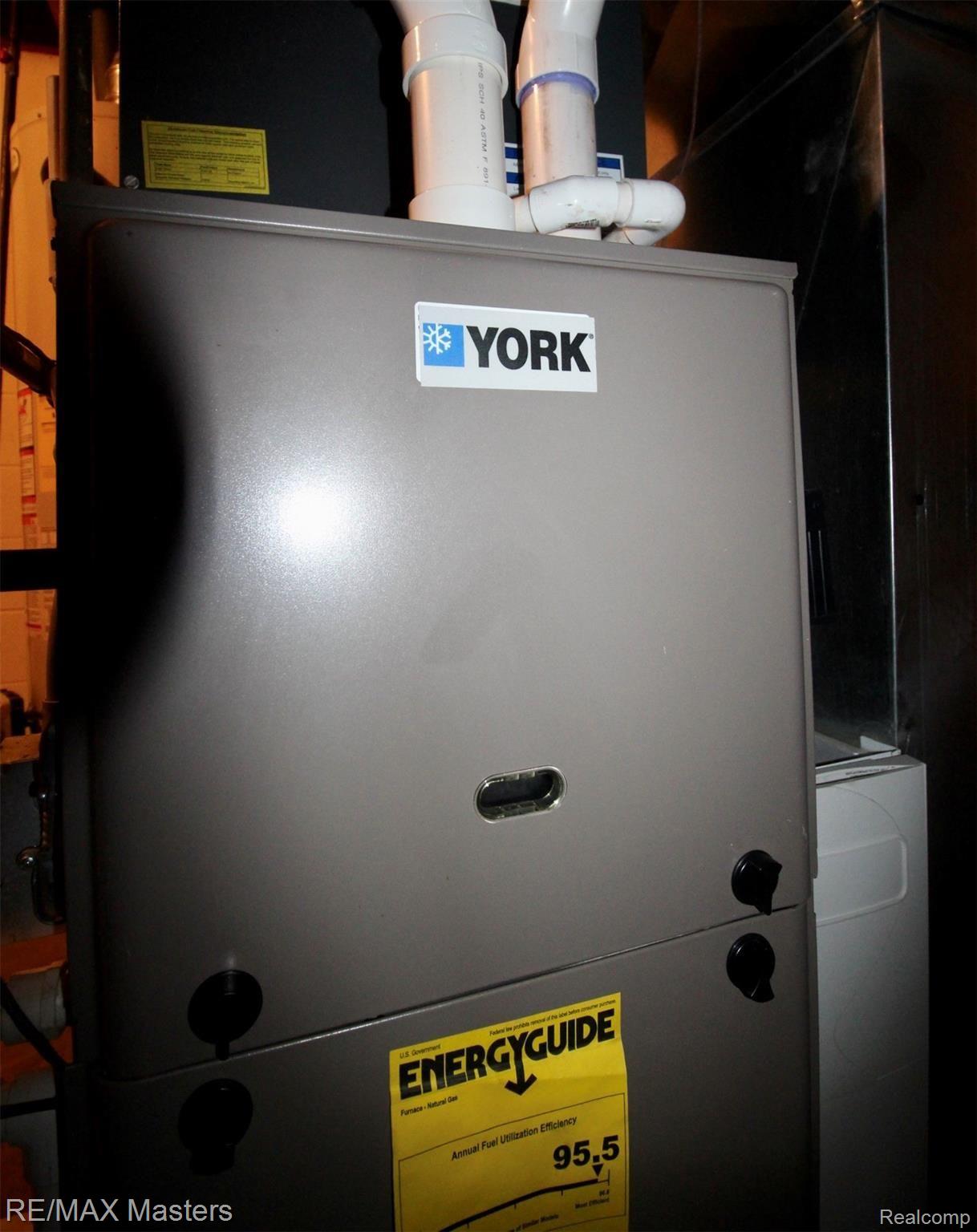 545 Ruff Drive Monroe, MI 48162 - Photo 23 of 27 Furnace