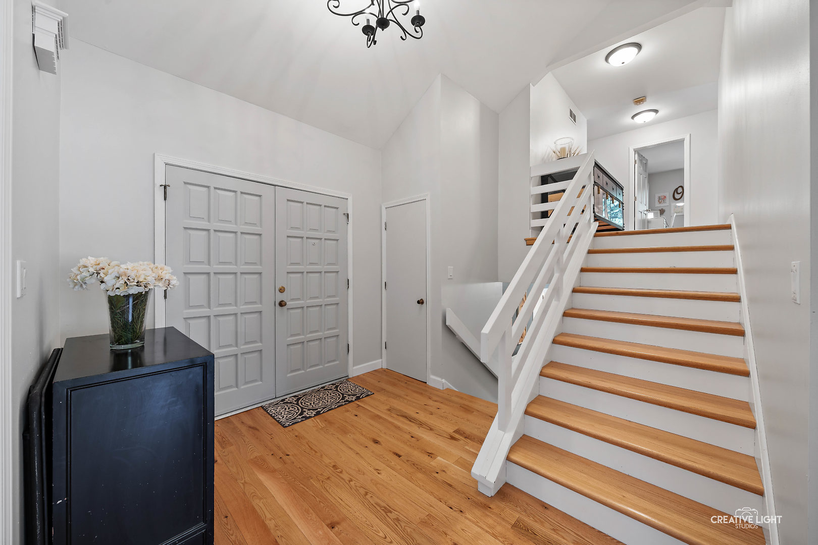 5N443 Oak Road St. Charles, IL 60175 - Photo 7 of 43
