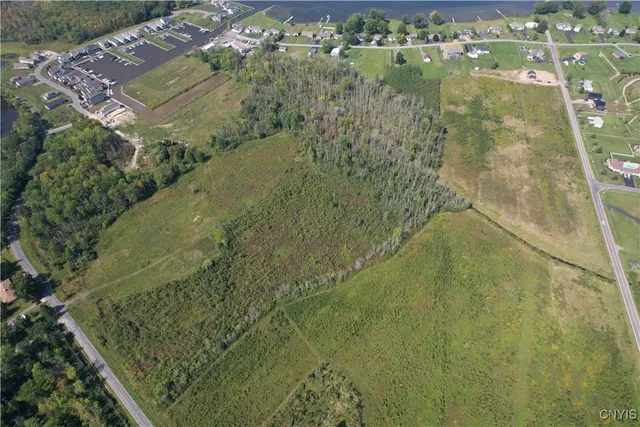 $99,000 | 2 Hitchcock Point Road, Bridgeport, NY 13030