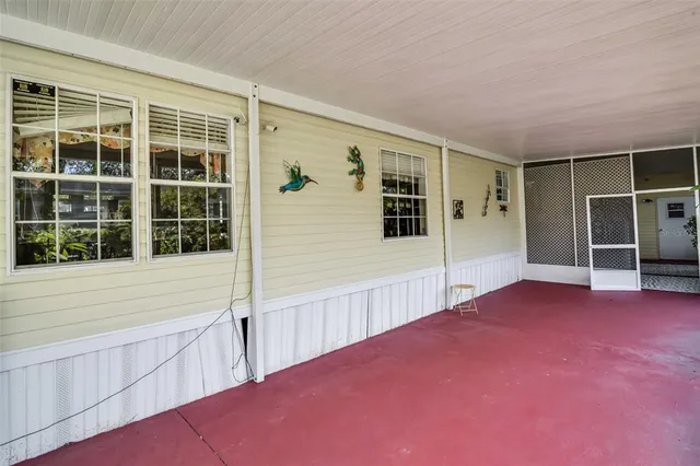 $240,000 | 14228 Mistletoe Way, Astatula, FL 34705