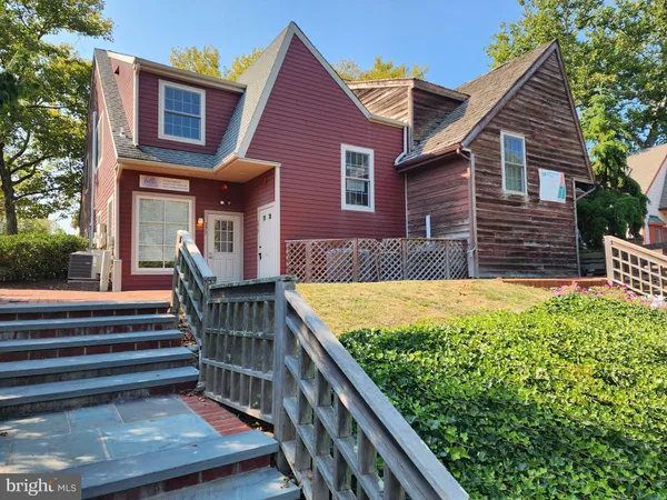 $2,000 | 295 North Sycamore Street, Unit 279, Newtown, PA 18940
