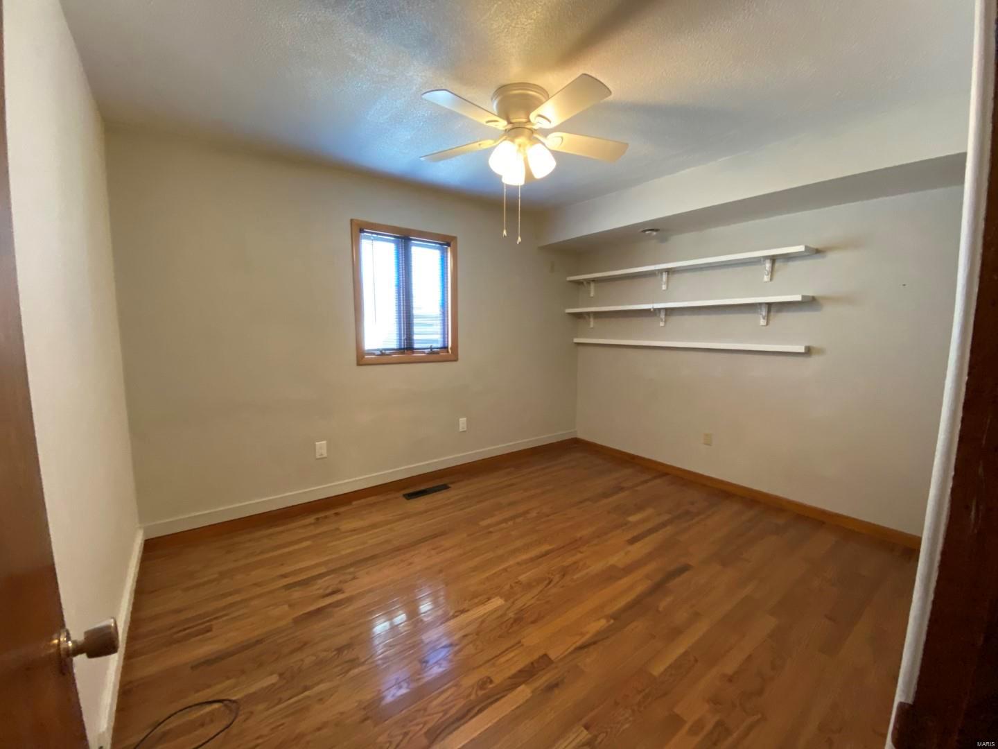 89 Crowell Road Carbondale, IL 62902 - Photo 11 of 39 Gallery Image 11