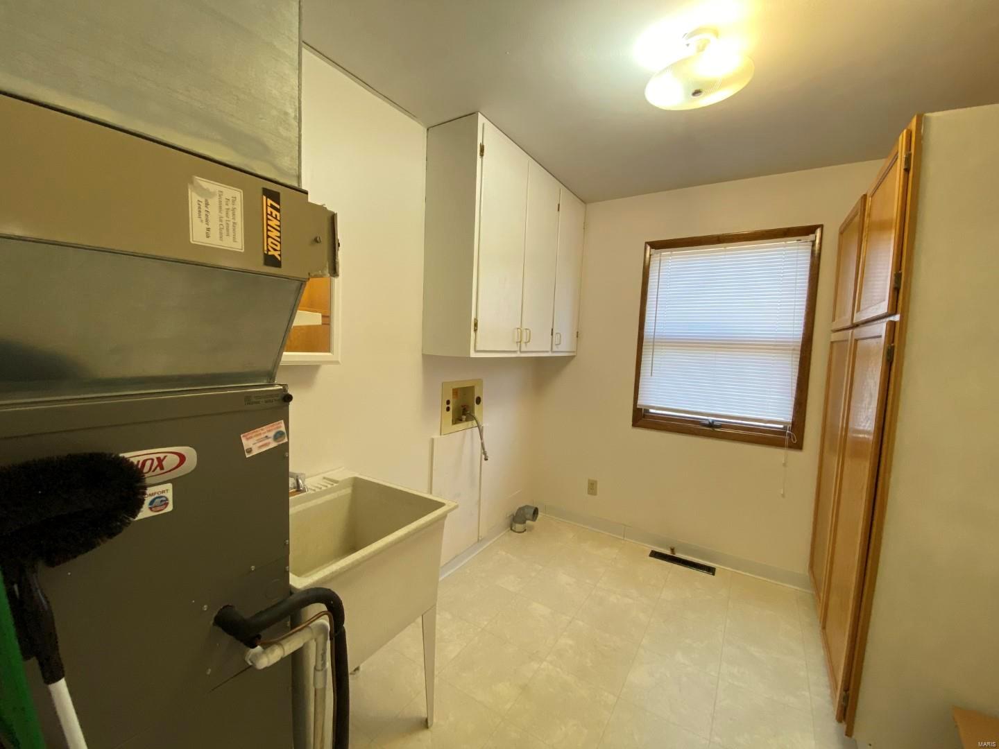 89 Crowell Road Carbondale, IL 62902 - Photo 17 of 39 Gallery Image 17