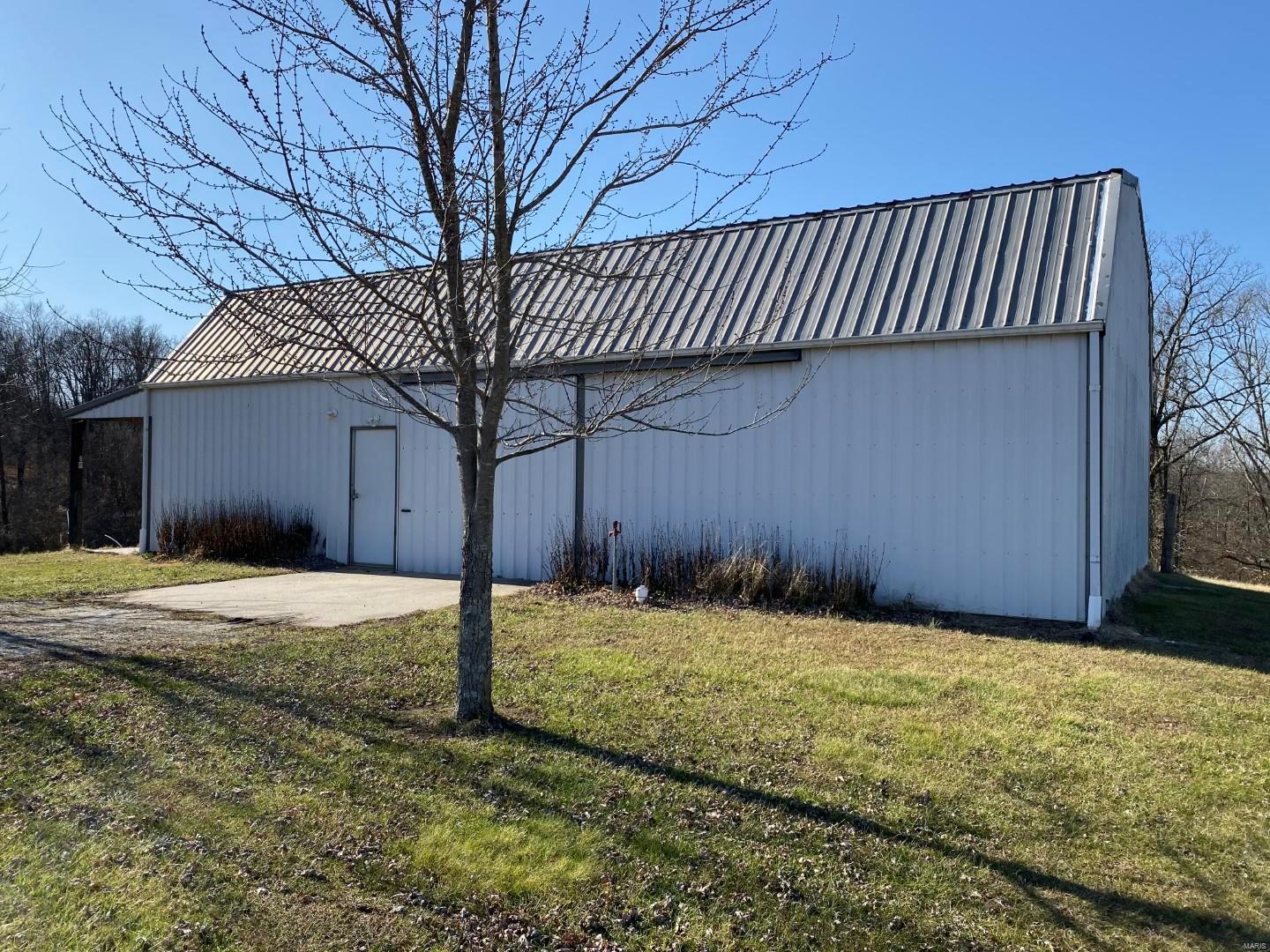 89 Crowell Road Carbondale, IL 62902 - Photo 23 of 39 Gallery Image 23