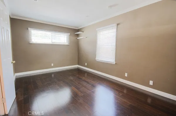 $3,000 | 2920 Los Flores Boulevard, Lynwood, CA 90262