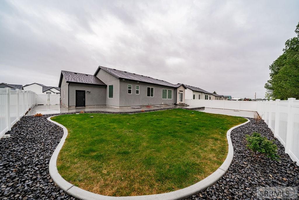 4601 Rustle Road Ammon, ID 83406 - Photo 34 of 36