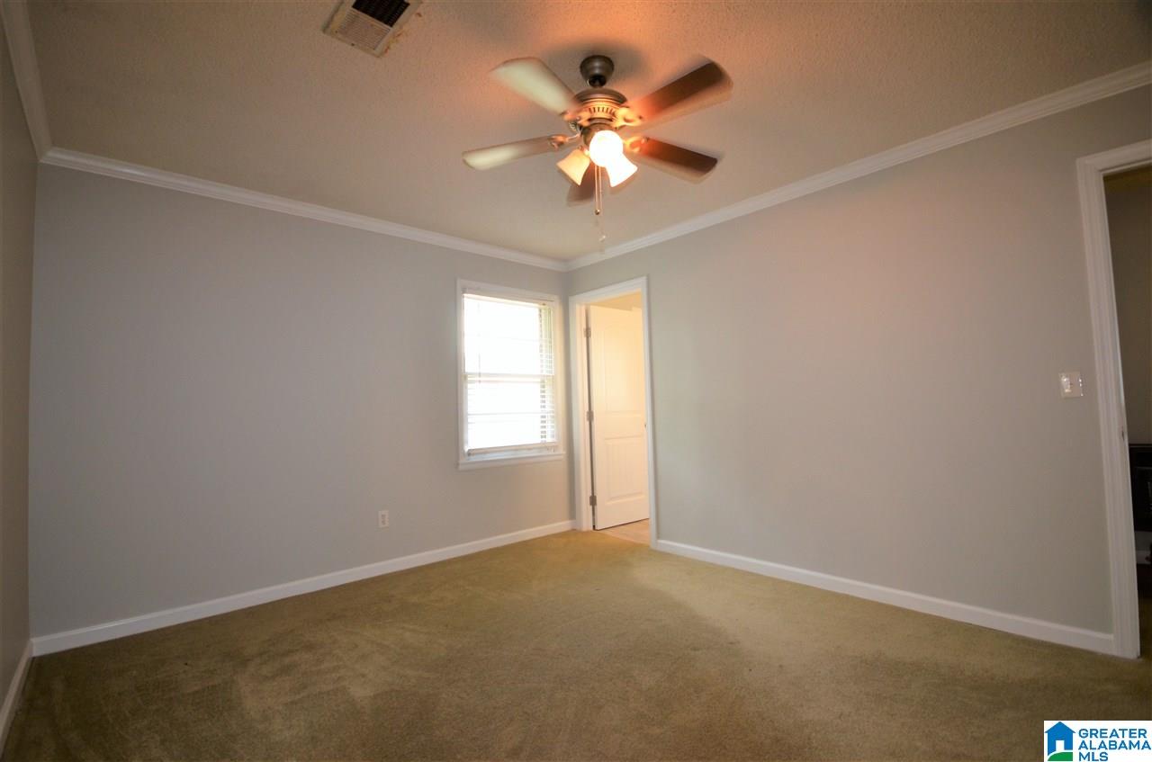 109 Hickory Avenue Southwest Cullman, AL 35055 - Photo 12 of 27