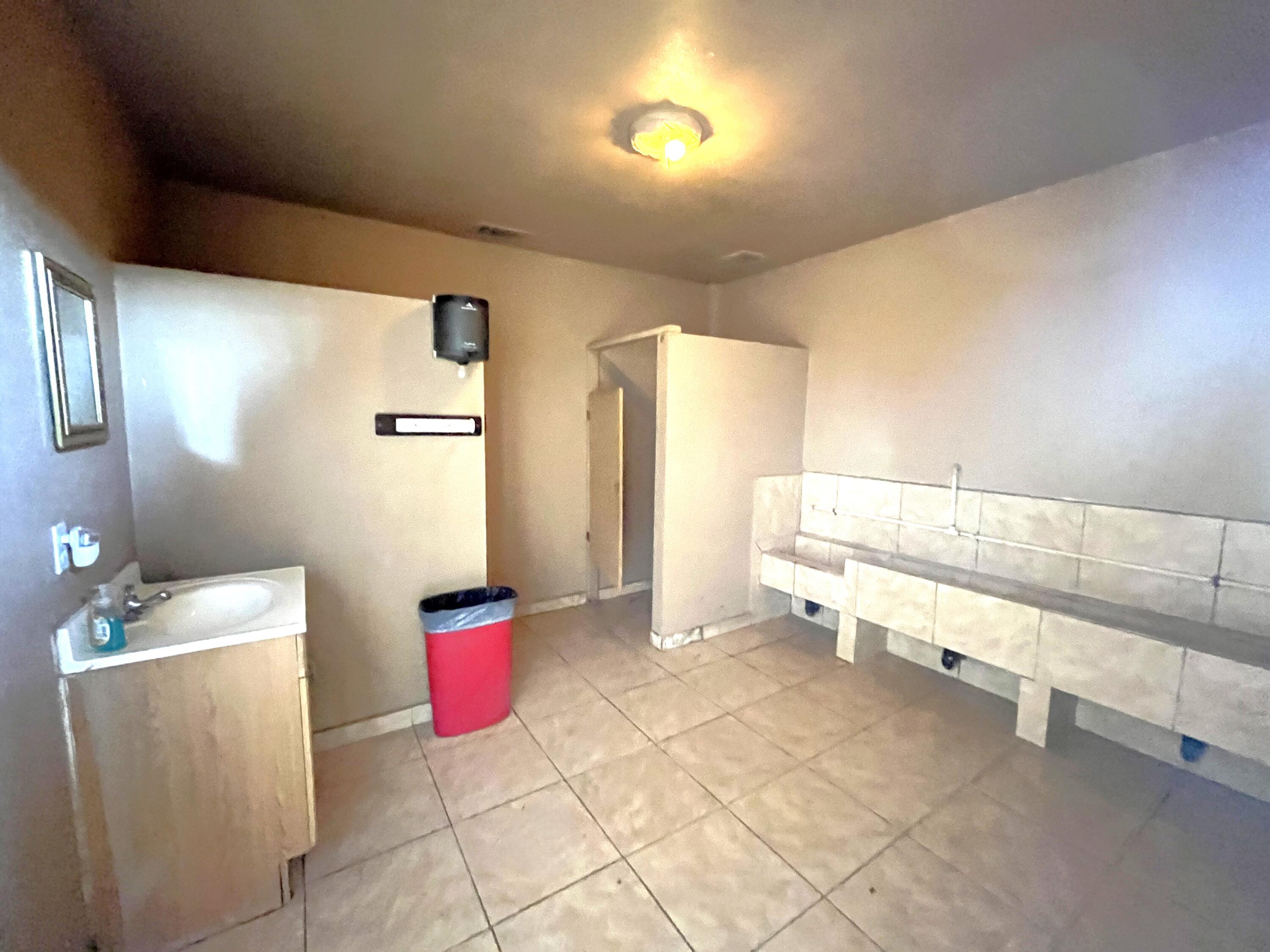 85 Rd 136 Delano, CA 93215 - Photo 66 of 83 54.1a