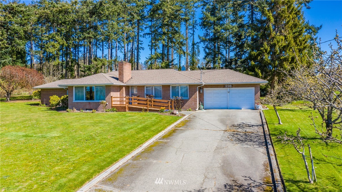 1298 Swantown Road Oak Harbor, WA 98277 - Photo 1 of 40 Gallery Image 1
