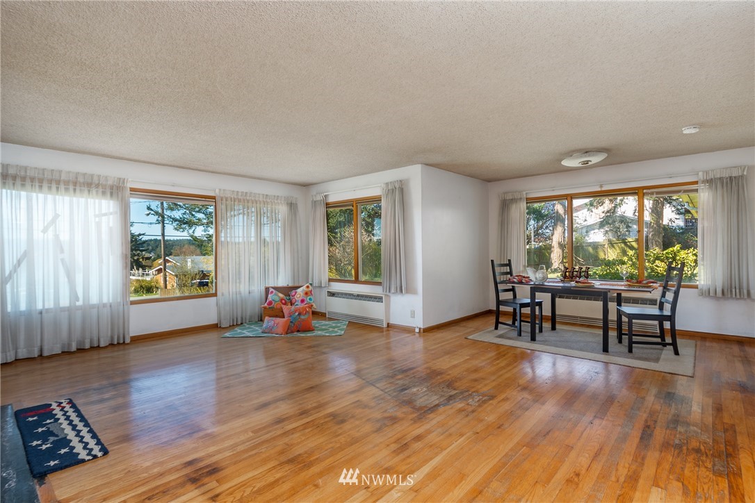 1298 Swantown Road Oak Harbor, WA 98277 - Photo 3 of 40 Gallery Image 3