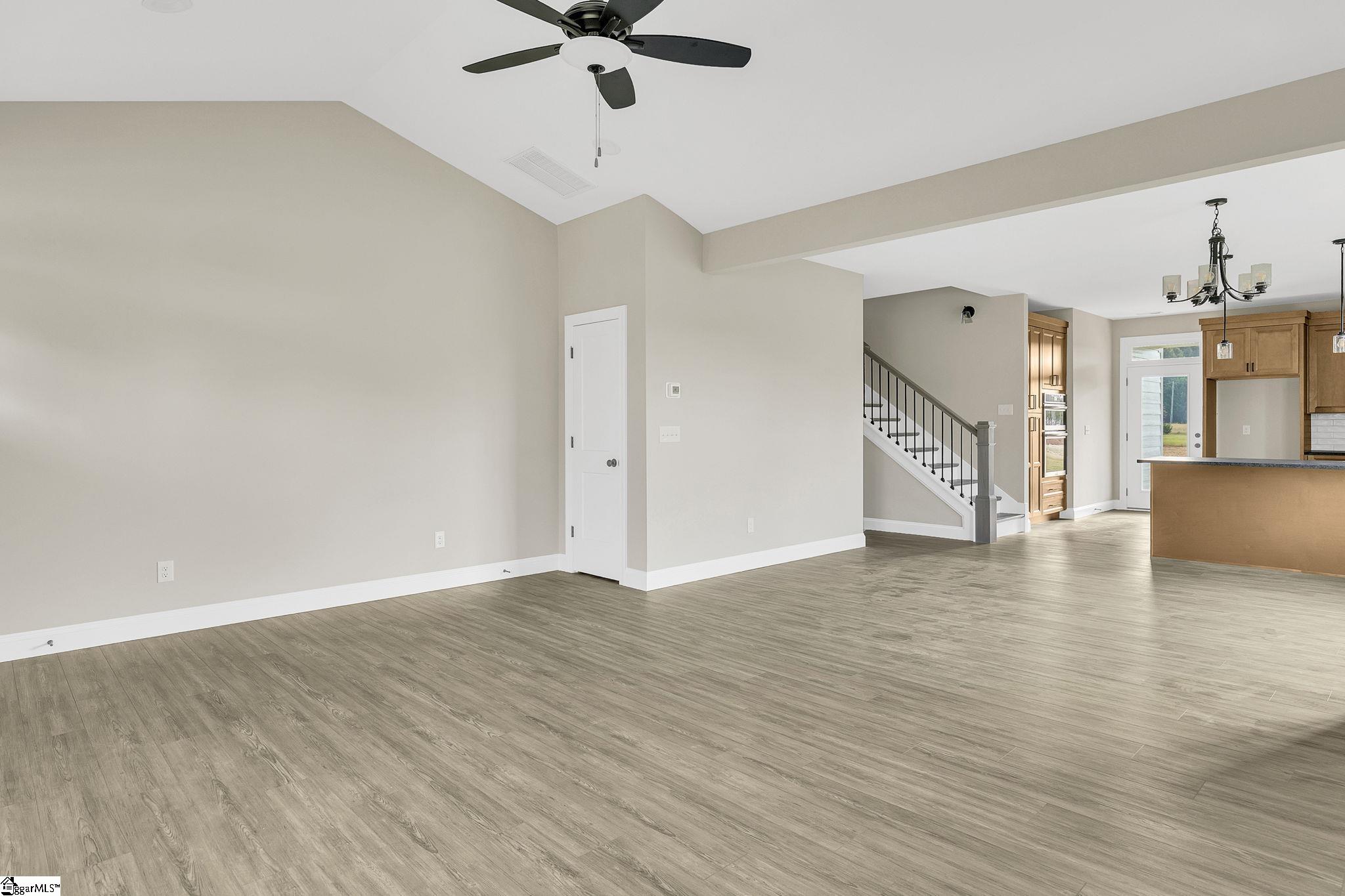 1267 Owens Road Greer, SC 29651 - Photo 6 of 32