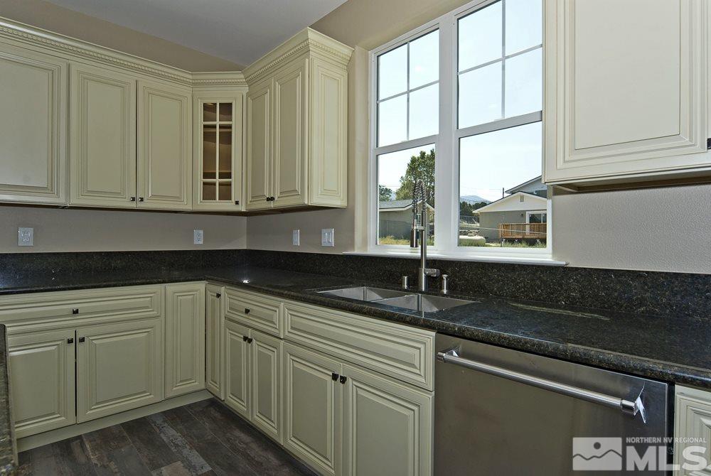 5569 Juniper Road Carson City, NV 89701 - Photo 7 of 22 Photo 7