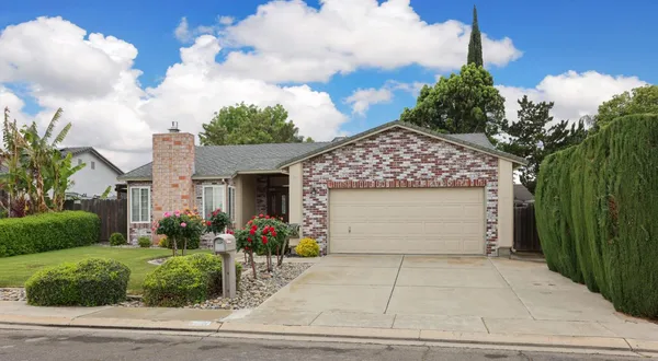 $590,000 | 929 Kapareil Drive, Tracy, CA 95376