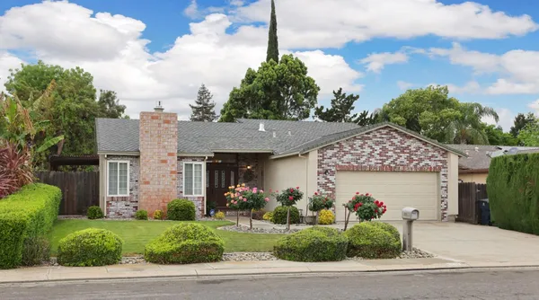 $590,000 | 929 Kapareil Drive, Tracy, CA 95376