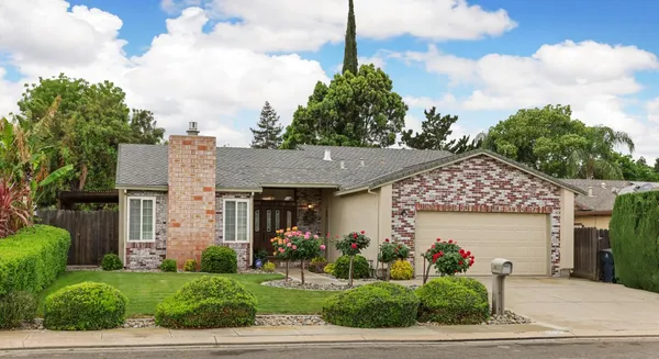 $590,000 | 929 Kapareil Drive, Tracy, CA 95376