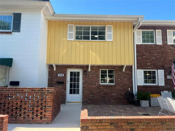 $2,550 | 705 West Venice Avenue, Unit 705B, Venice, FL 34285