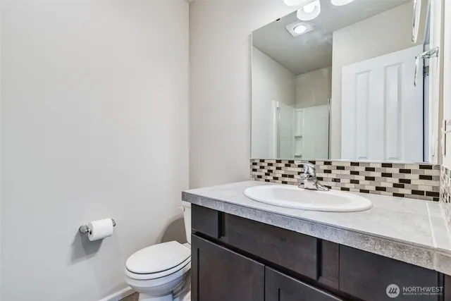 $670,000 | 18806 106th Ave Court East, Puyallup, WA 98374