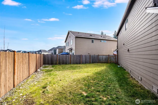 $670,000 | 18806 106th Ave Court East, Puyallup, WA 98374