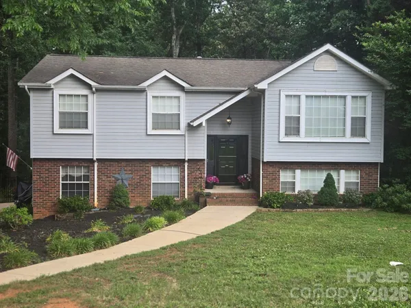 $385,000 | 135 Chapel Court, Salisbury, NC 28147