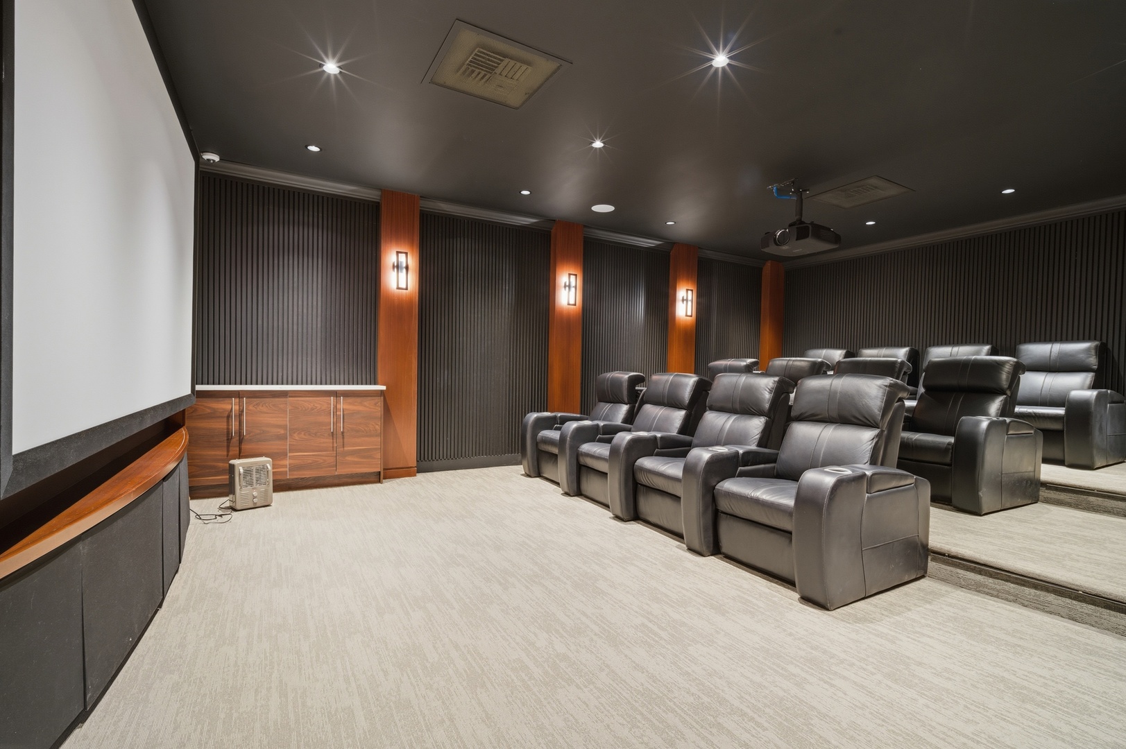 655 West Irving Park Road, Unit 2916 Chicago, IL 60613 - Photo 20 of 28