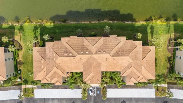 $274,999 | 7015 River Hammock Drive, Unit 203, Bradenton, FL 34212