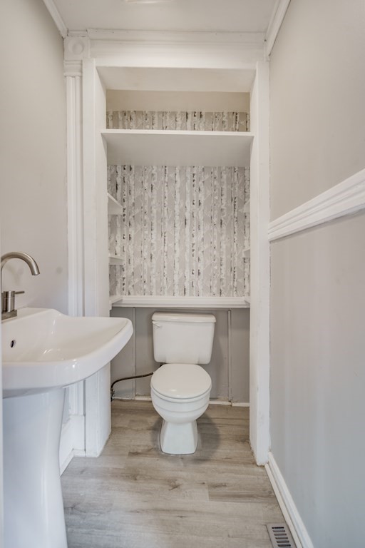 252 Bay Street Springfield, MA 01109 - Photo 11 of 28 Gallery Image 11