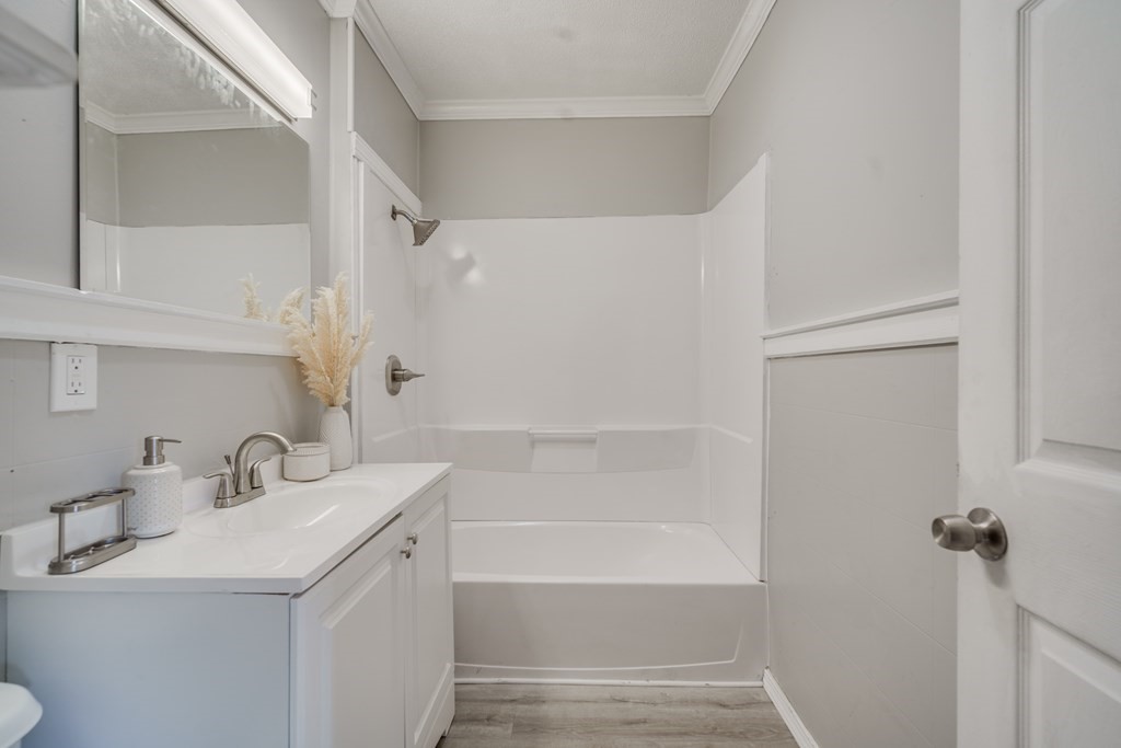 252 Bay Street Springfield, MA 01109 - Photo 23 of 28 Gallery Image 23