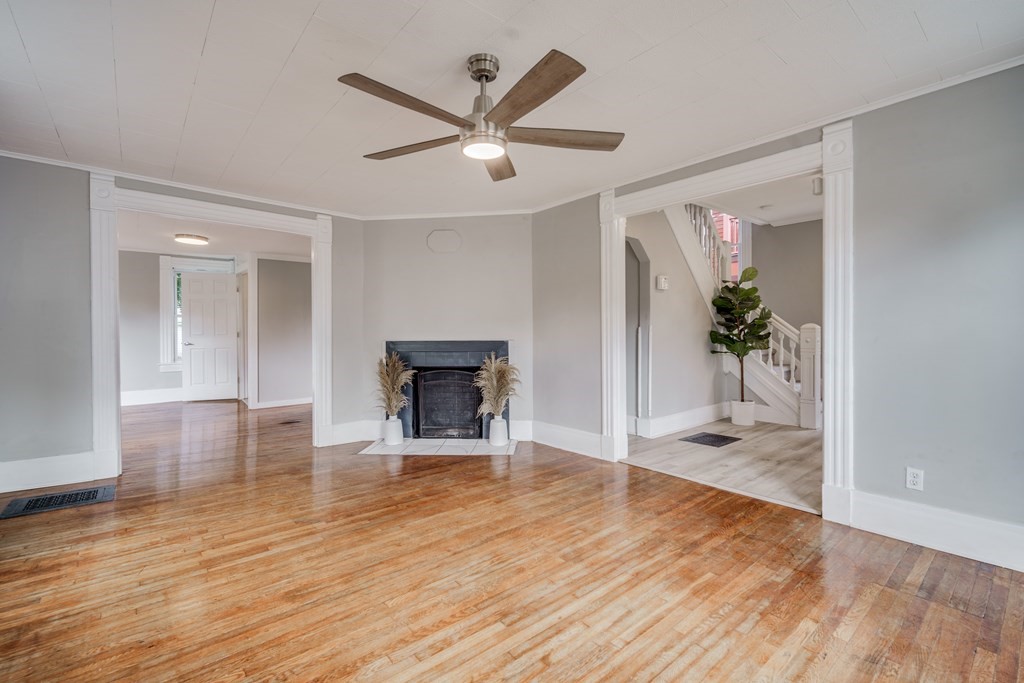 252 Bay Street Springfield, MA 01109 - Photo 8 of 28 Gallery Image 8