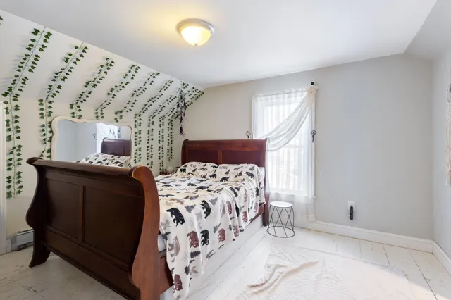 $275,000 | 6 Winter Street, Norway, ME 04268