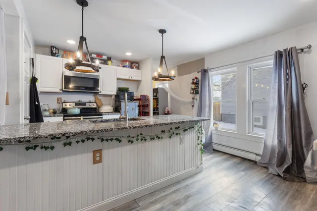 $275,000 | 6 Winter Street, Norway, ME 04268